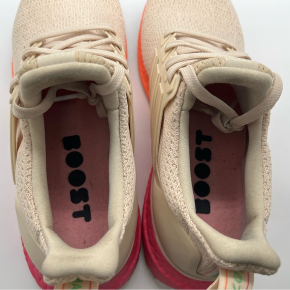 ADIDAS FX7235 Ultraboost DNA Linen Beige Running Shoes Athletic Sneakers sz 9.5 - Picture 9 of 11